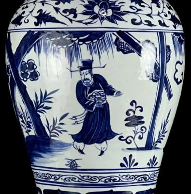 43CM Old Chinese Blue & White Porcelain Vase w/ figure CK668