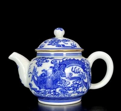 Yongzheng Signed Old Chinese Blue & White Porcelain Teapot w/ dragon N852