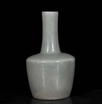 Old Chinese Song Ru Kiln Vase N3705
