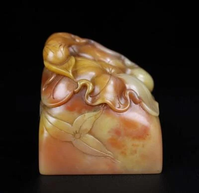 321G Old Chinese Shoushan Stone Seal Stamp Statue w/louts flower N2224