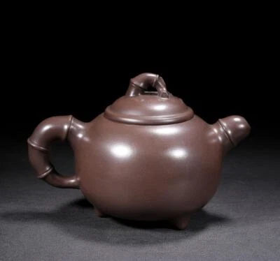 Fan Dasheng Signed Old Chinese Handmade Yixing Zisha Teapot w/bamboo N2121