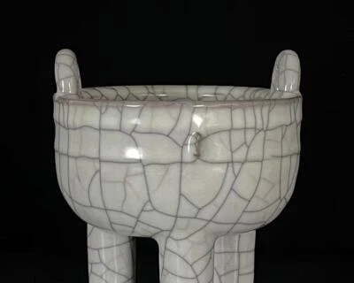 Old Chinese Guan Yao Guan Kiln Incense Burner w/feet N588