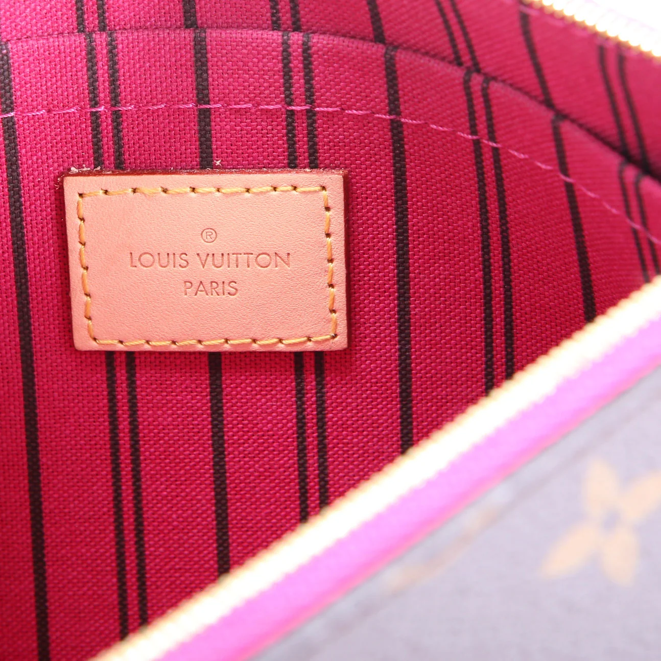 Pochette Only Monogram Neverfull Berry