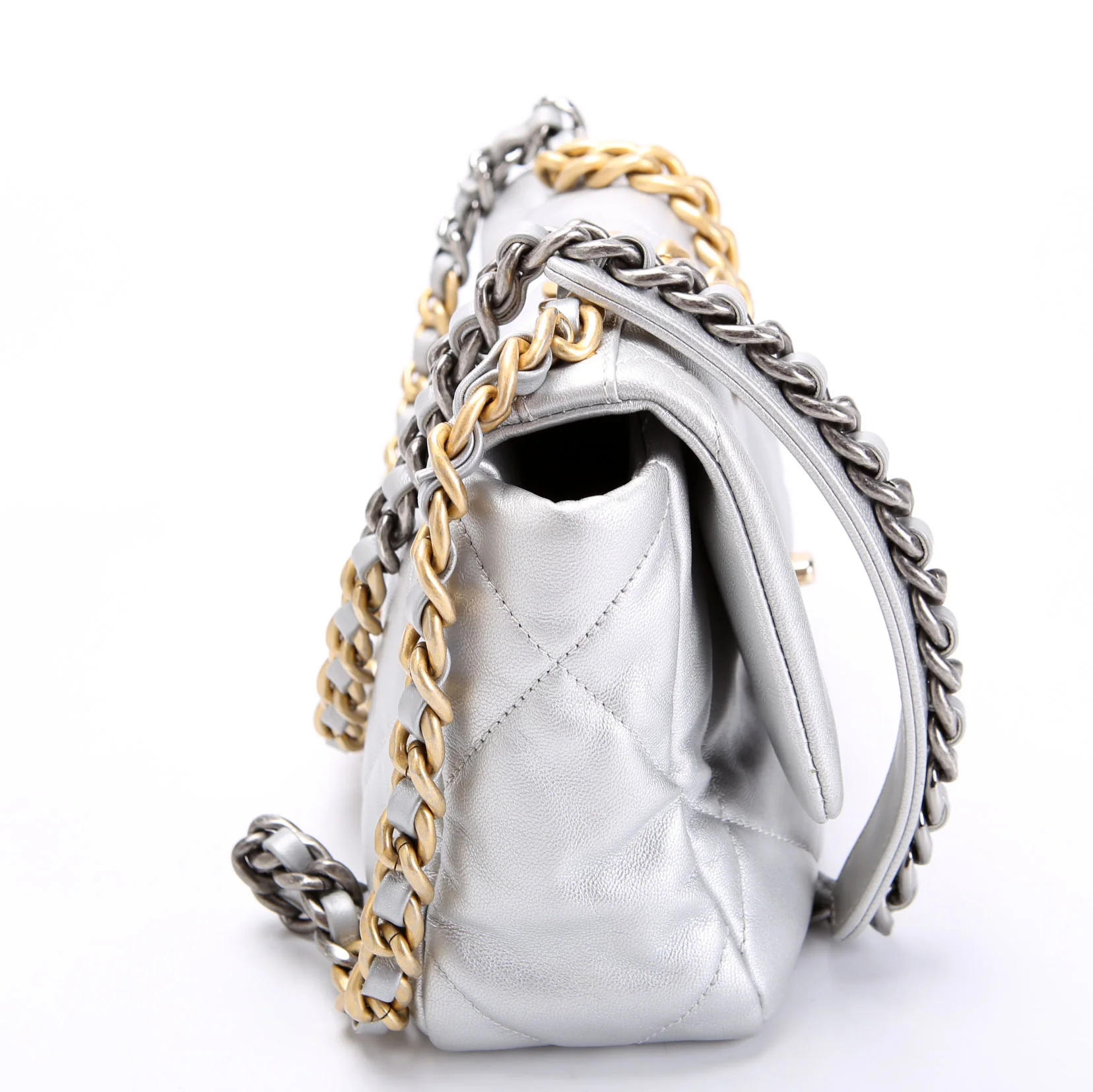 CHANEL Quilted Metallic Lambskin Chanel 19 Medium Flap Silver