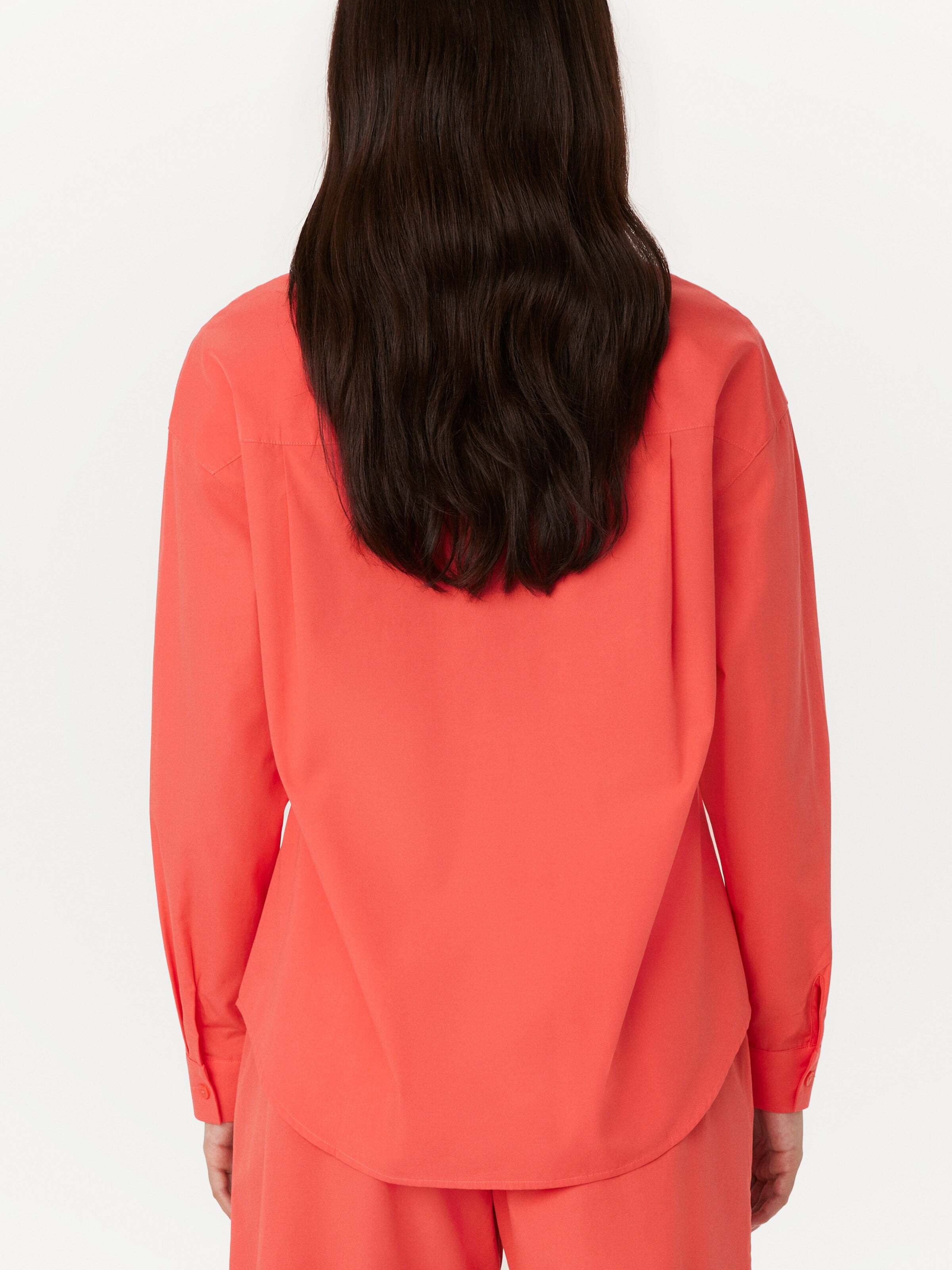 The Relaxed Poplin Shirt in Vibrant Red
