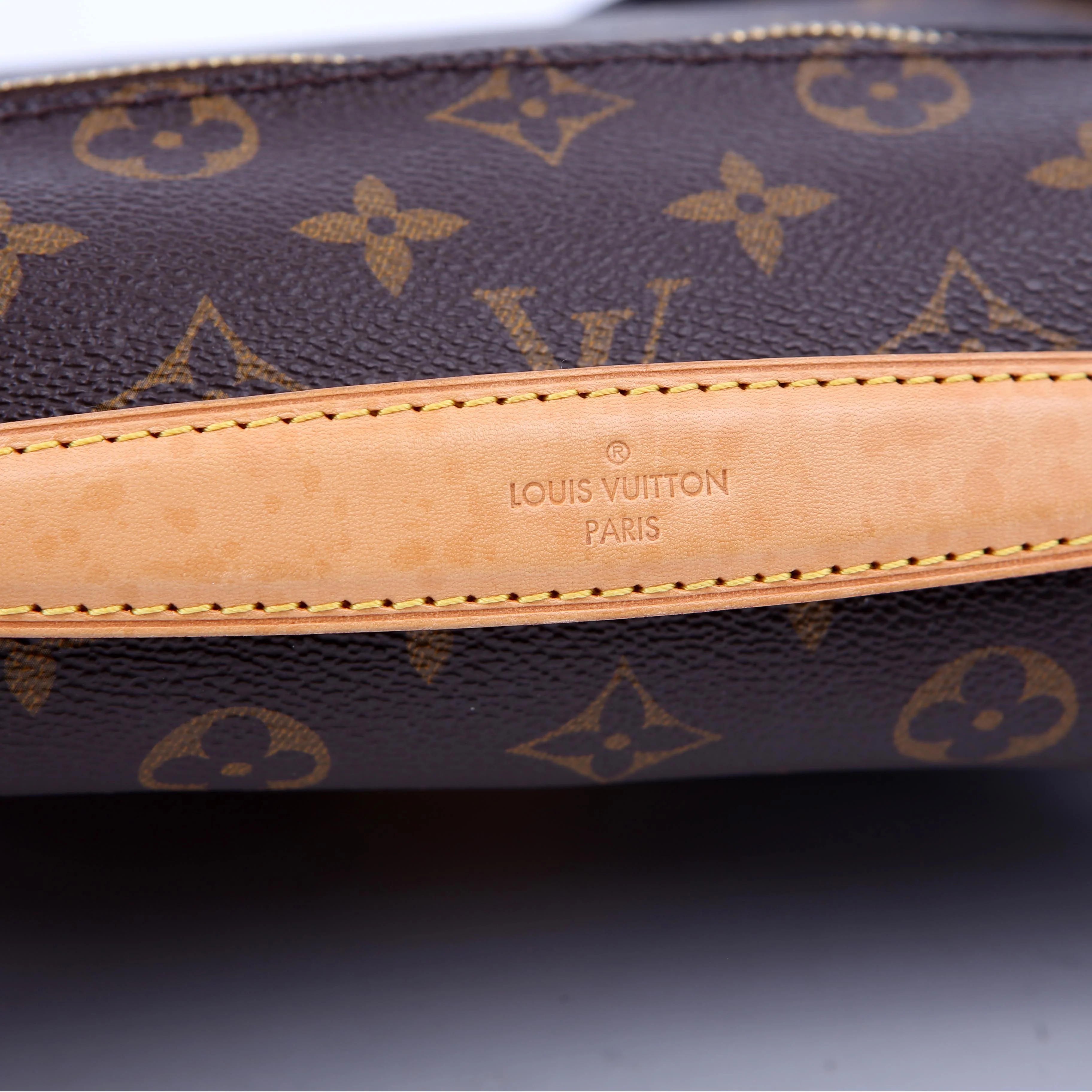 Pochette Metis Monogram