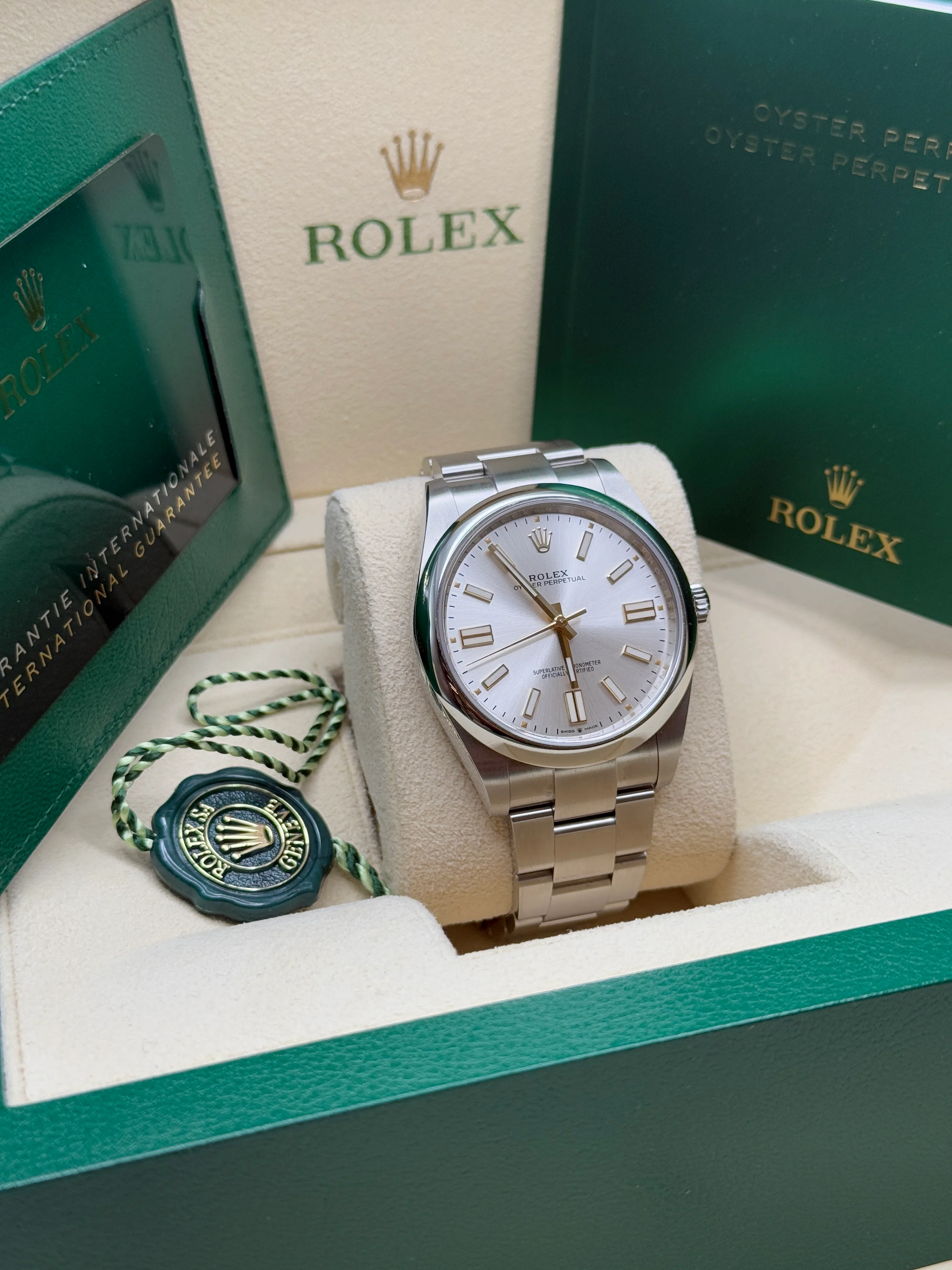 RLX Oyster Perpetual 36mm 126000-0001 Silver Dial Oyster Bracelet