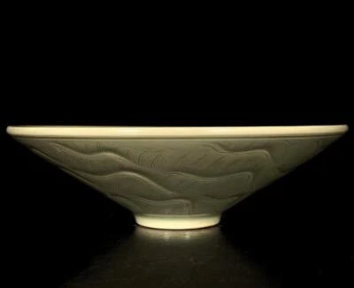 Old Chinese Yue Yao Yue Kiln Bowl W/dragon CK739