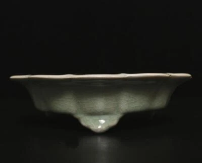 Old Fine Chinese Ru Yao Ru Kiln Brush Washer w/flower