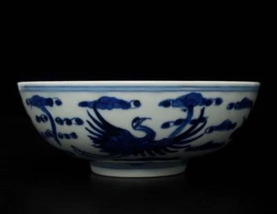 Qianlong Singed Old Chinese Blue and White Bowl W/bird