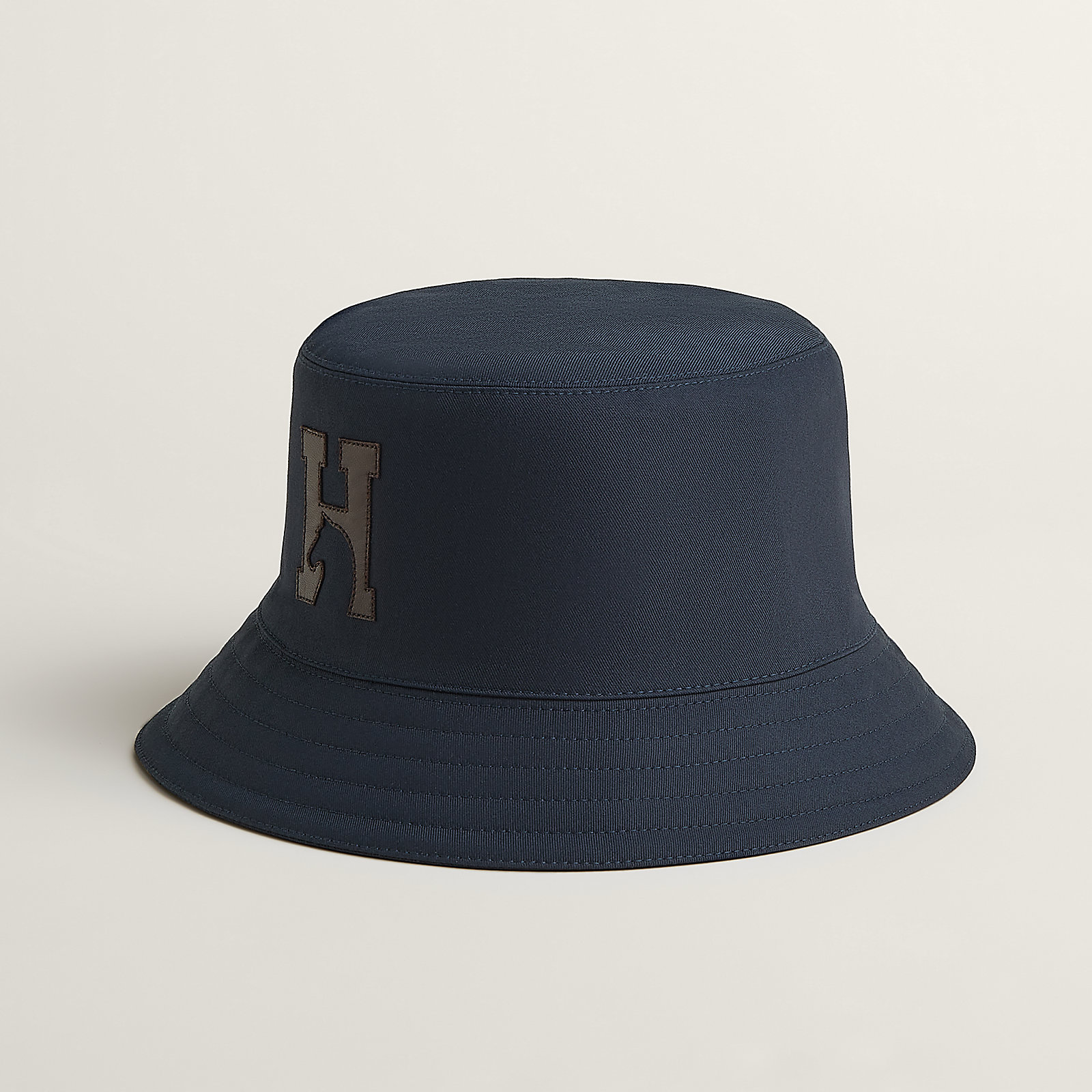 Fred H'Cheval bucket hat