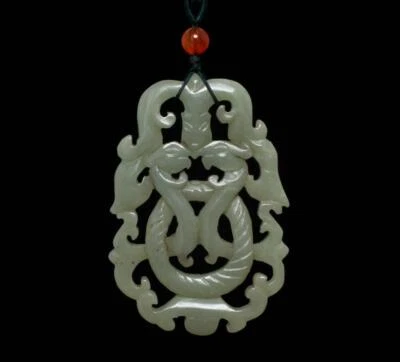 38G Chinese Carved Nephrite Jade Pendant w/dragon