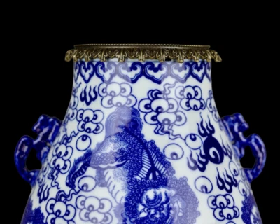 46CM Kangxi Signed Old Chinese Blue and White Vase w/lion N3980