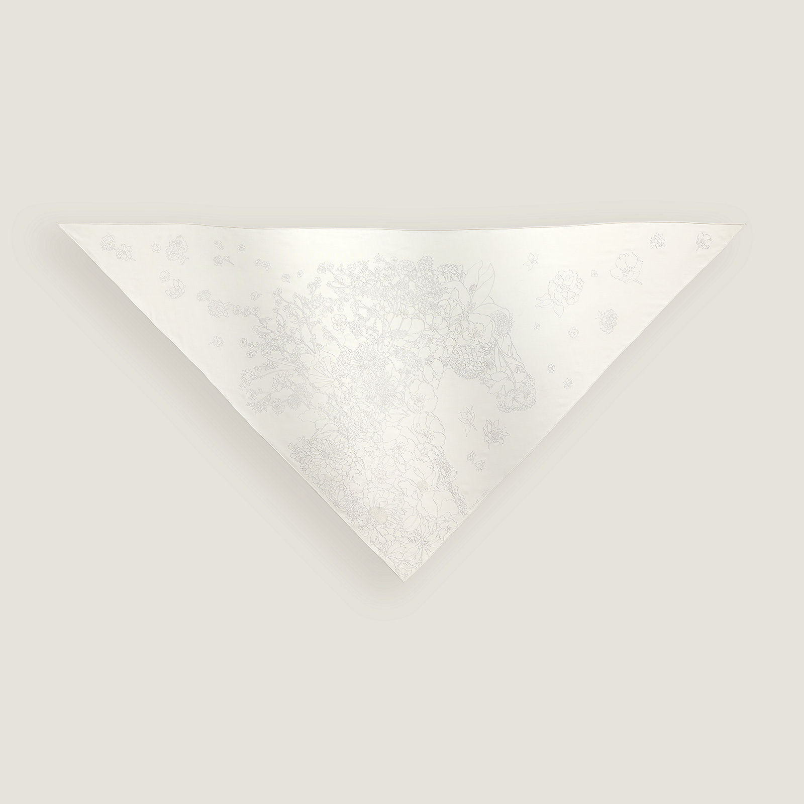 Robe Legere embroidered triangle