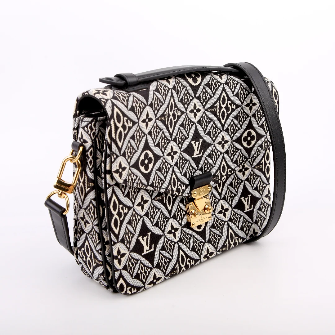 LOUIS VUITTON Pochette Metis Since 1854 Jacquard Black/White