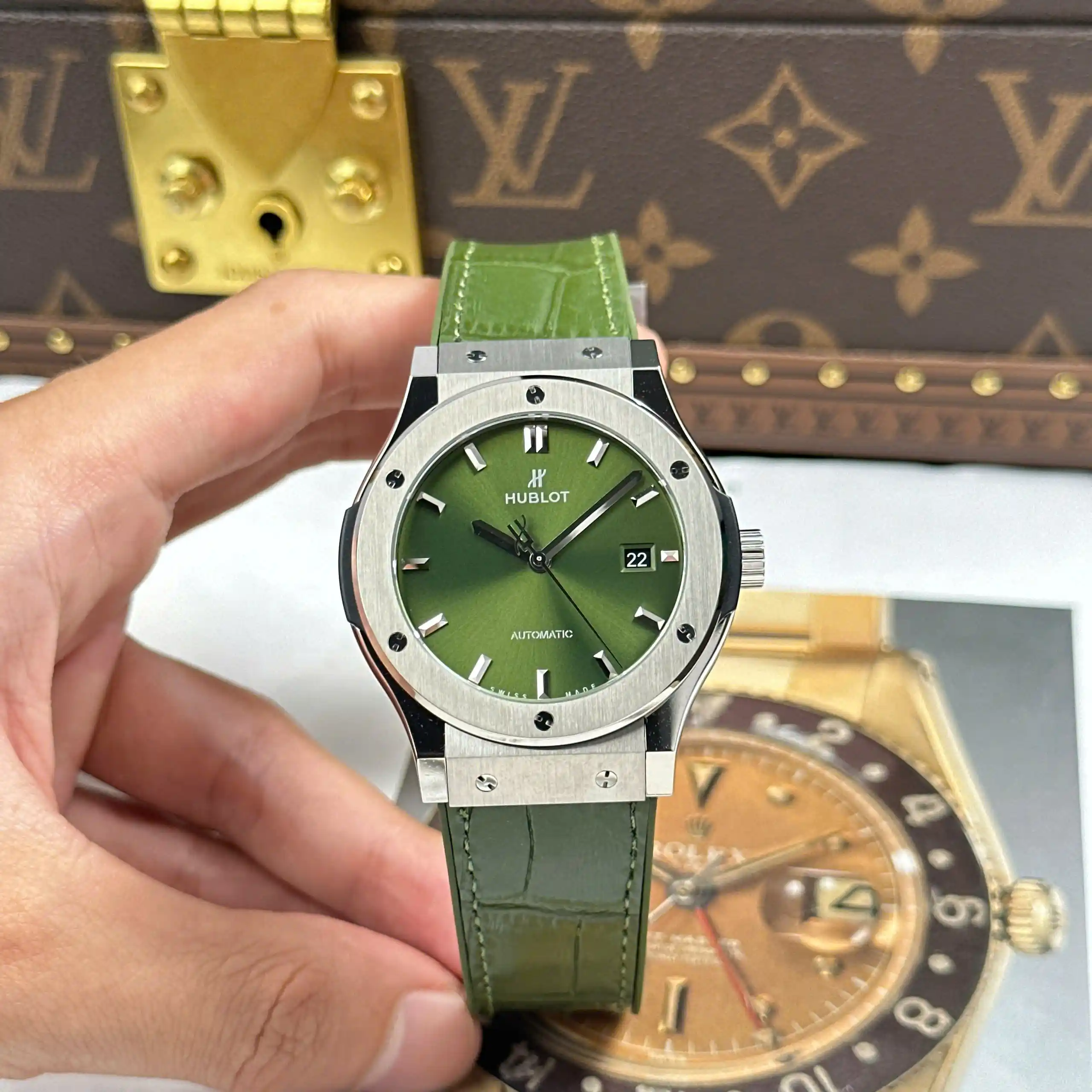 Hublot Classic Fusion Titanium Green 42mm Green Dial Leather Straps 542.NX.8970.LR