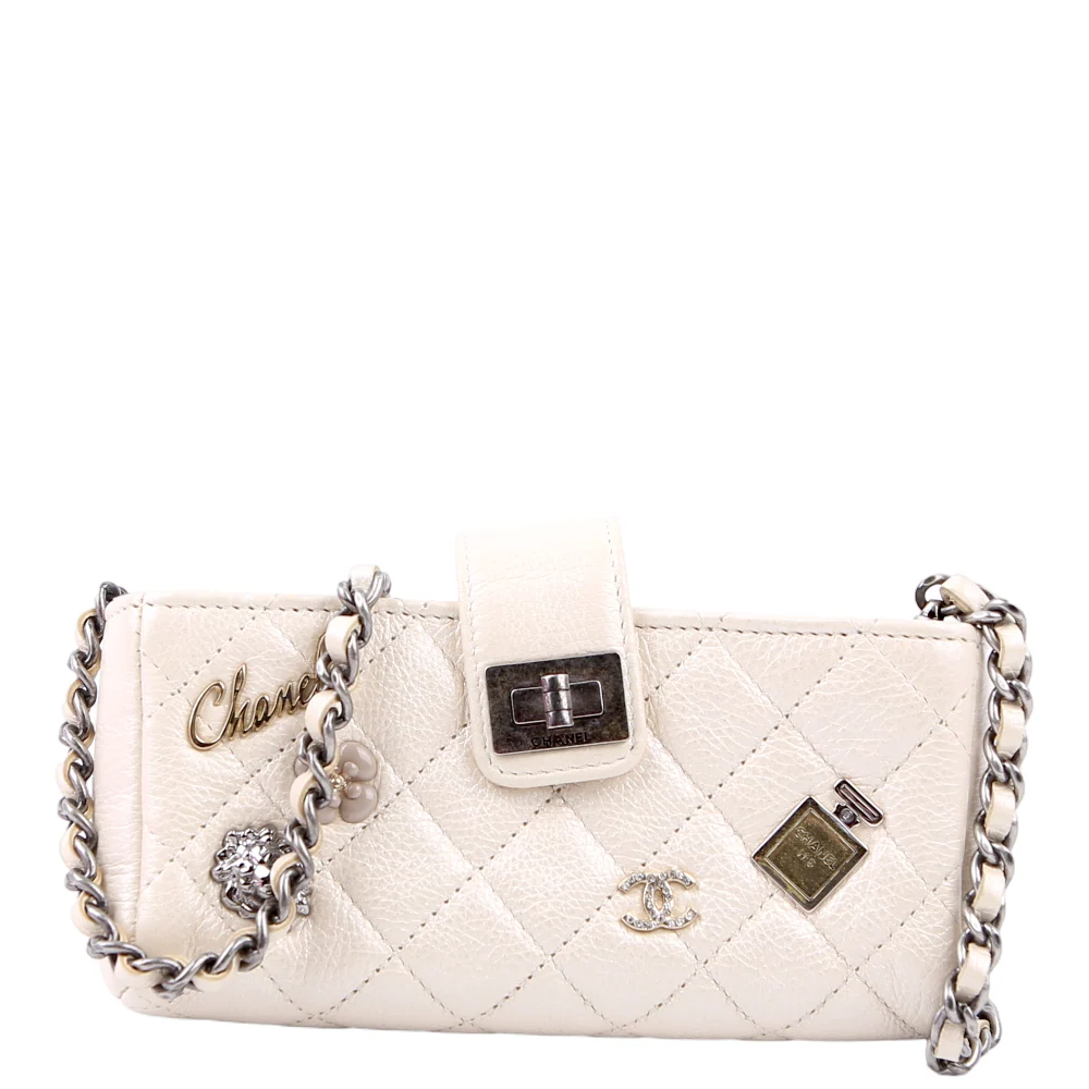 CHANEL Lucky Charms 2.55 Reissue Mini Chain Clutch Caviar White