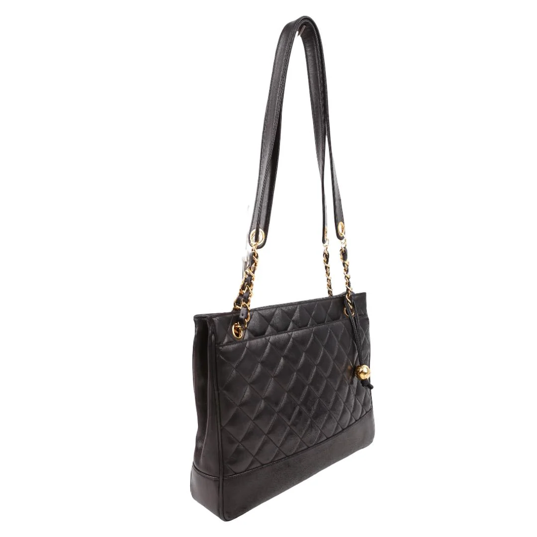 CHANEL Quilted Shoulder Bag Lambskin 2M Black