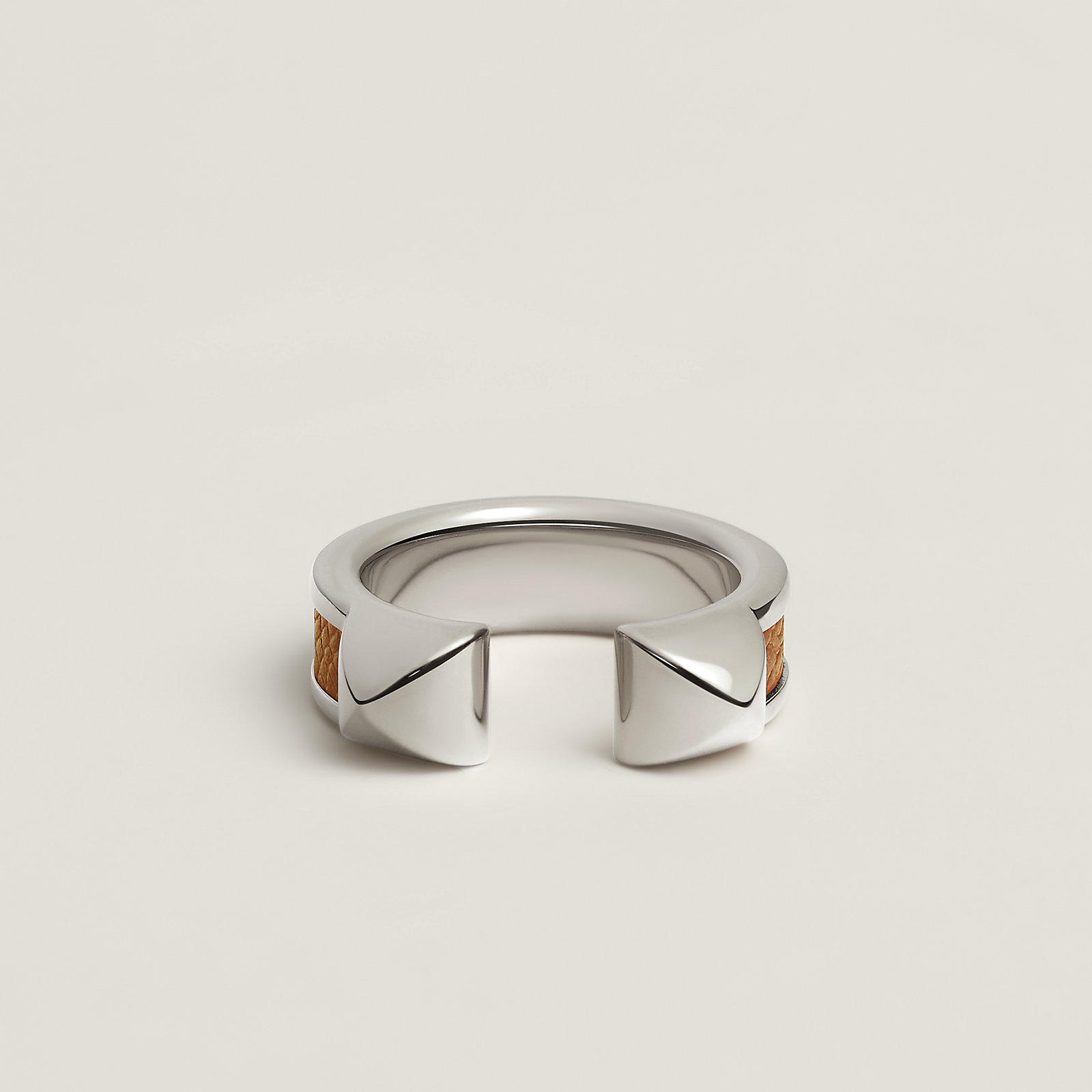 Athena double stud ring