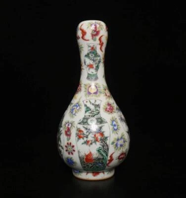 Qianlong Signed Antique Chinese Famille Rose Vase W/figure