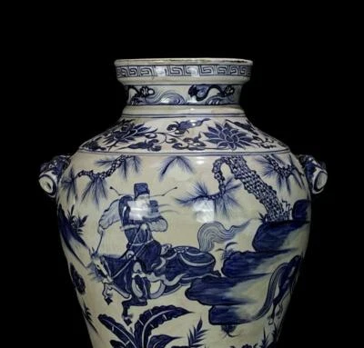 45CM Old Chinese Blue and White Vase W/ figure N605