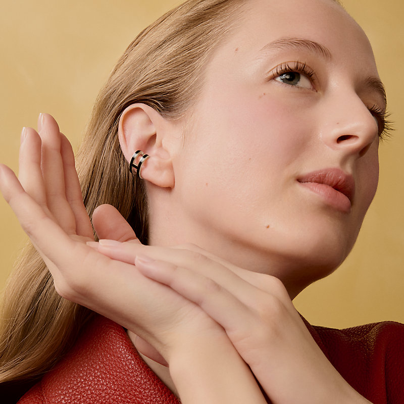 Pop H ear cuff