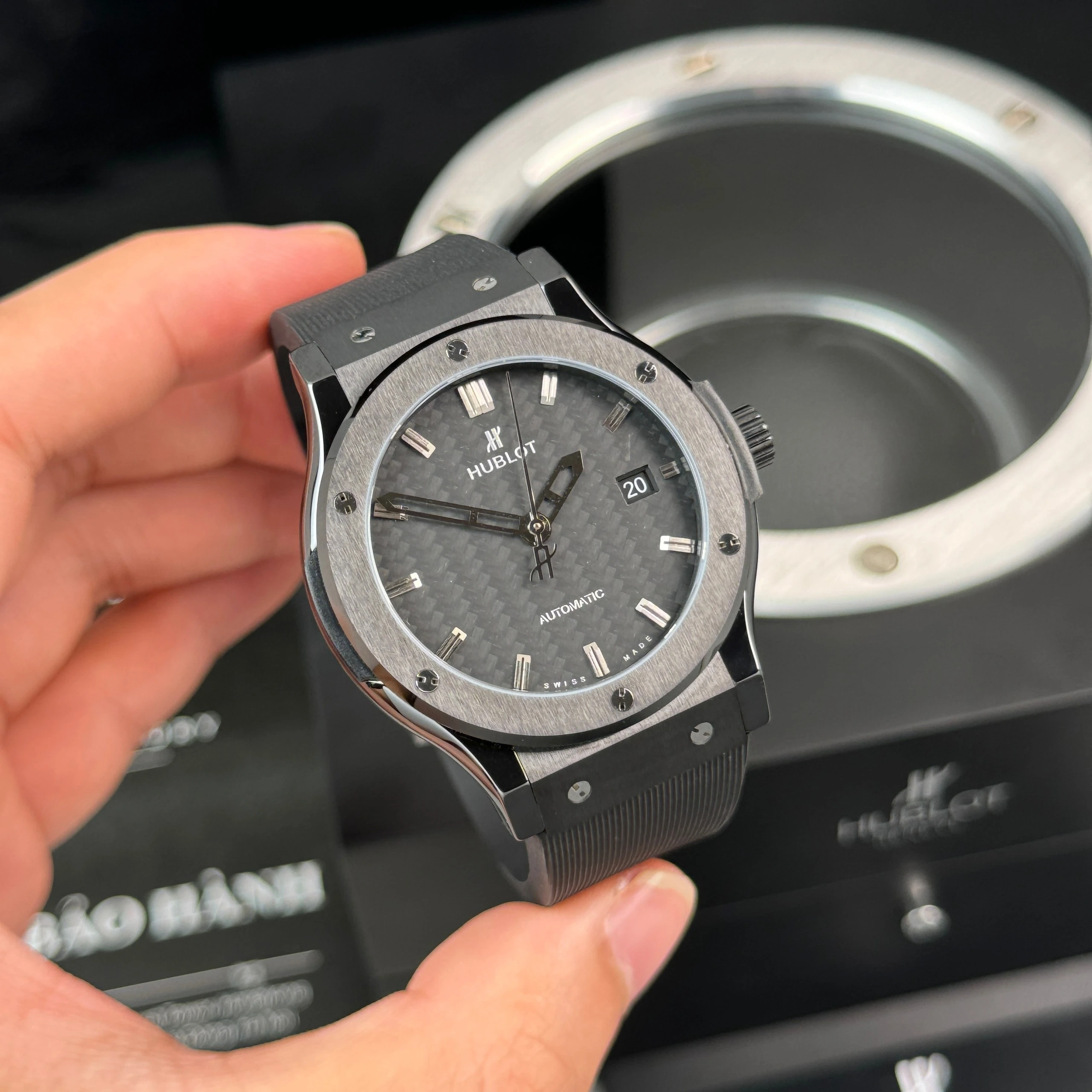Hublot classic Fusion ceramic Black 42mm Carbon Dial JJz Base 542.CM.1770.RX