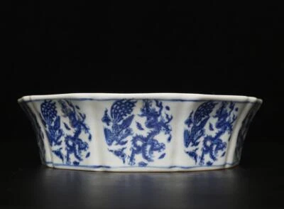Antique Chinese Blue & White Porcelain Brush Washer w/dragon