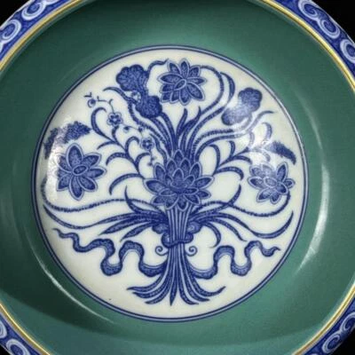 Yongzheng Signed Old Chinese Blue and White Brush Washer W/louts flower N514