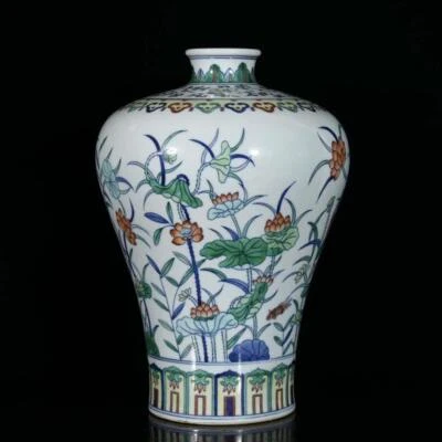 31CM Qianlong Signed Old Chinese Doucai Vase W/louts flower N3668