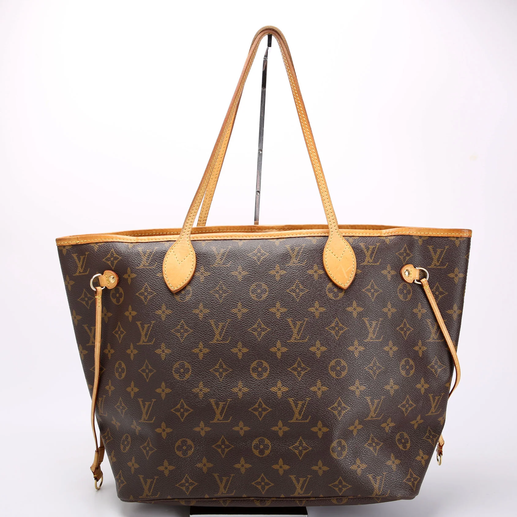 Neverfull MM Monogram