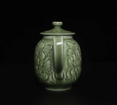 Old Fine Chinese Yue Yao Yue Kiln Teapot w/flower