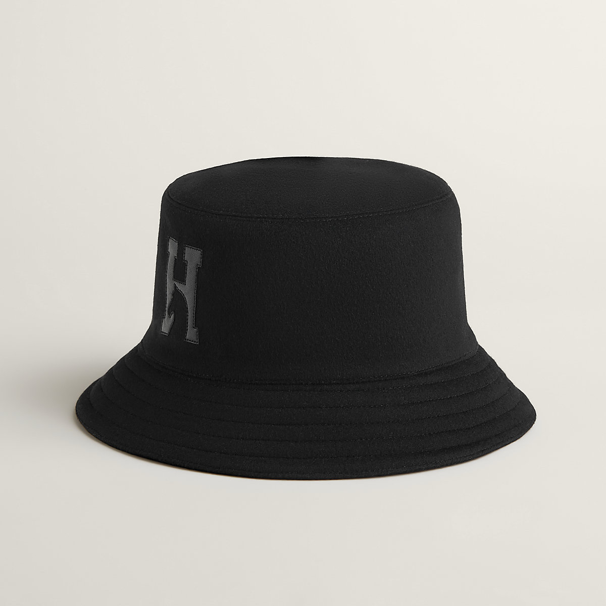 Fred H'Cheval bucket hat