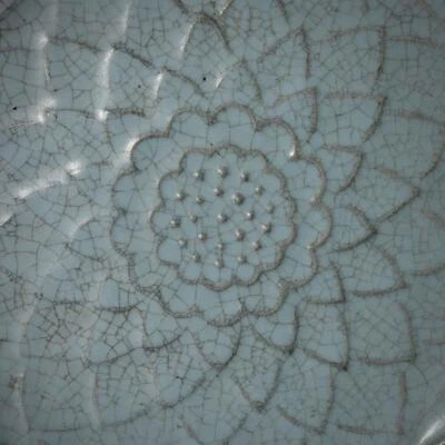 Qingliangsi Signed Old Chinese Ru Yao Ru Kiln Dish w/louts flower N3283