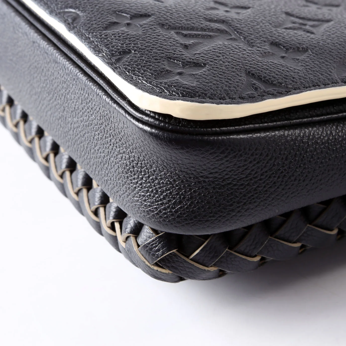 Pochette Metis Empreinte Braided Black