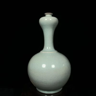 Old Chinese Ru Yao Ru Kiln Vase w/ear N66