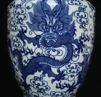 48CM Kangxi Singed Chinese Blue & White Porcelain Vase w/ dragon
