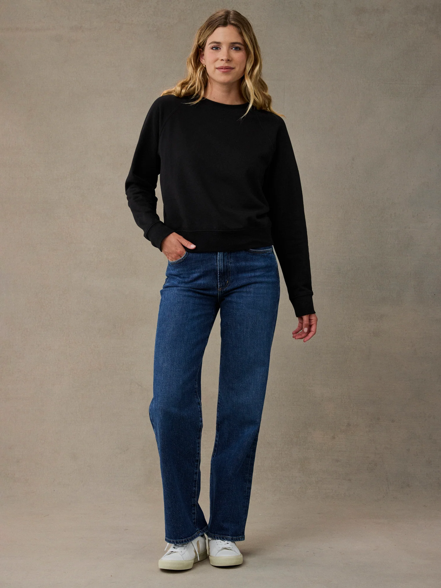 Women's Black Crew Sweatshirt