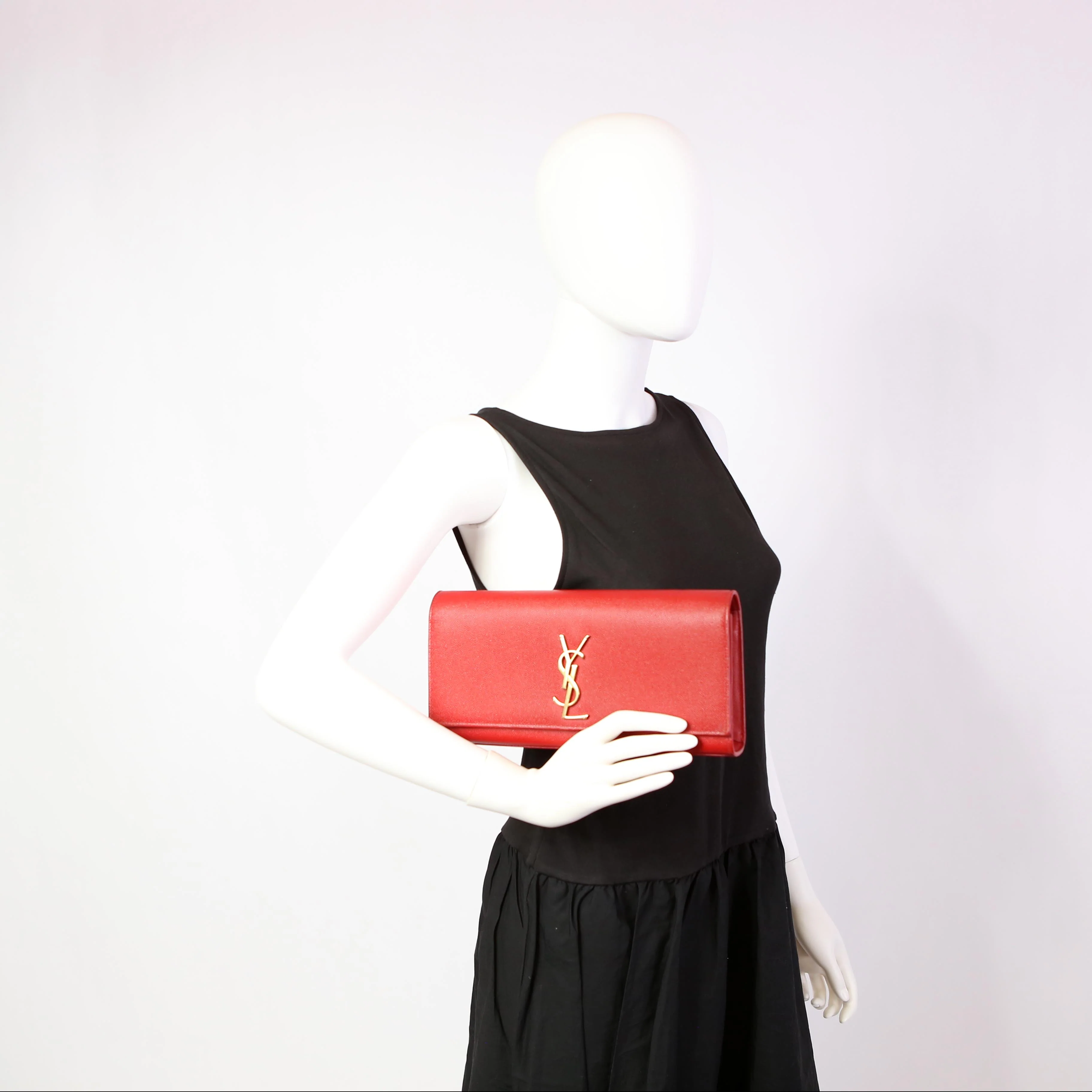 Cassandre Clutch 326079 Red