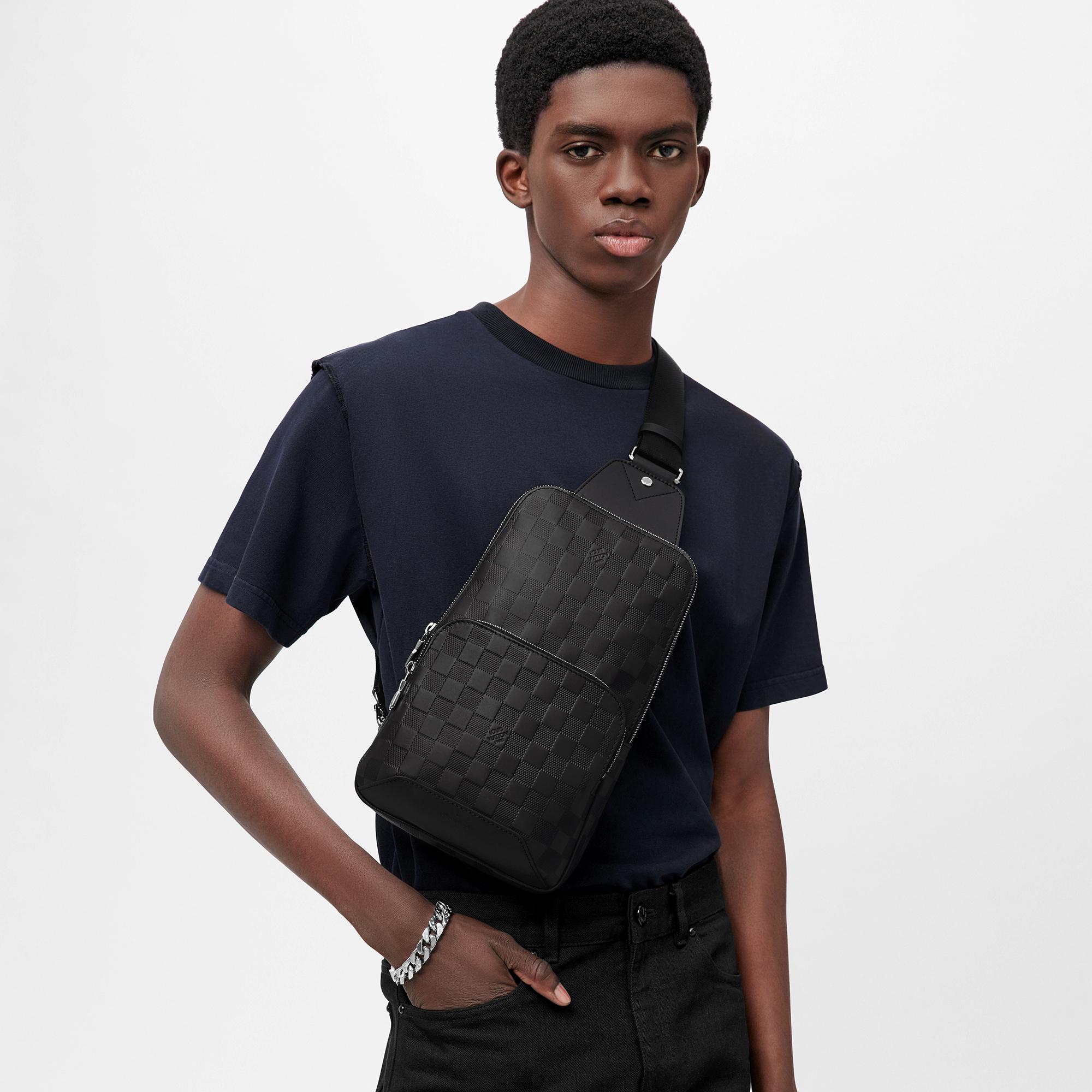 Avenue Sling Bag