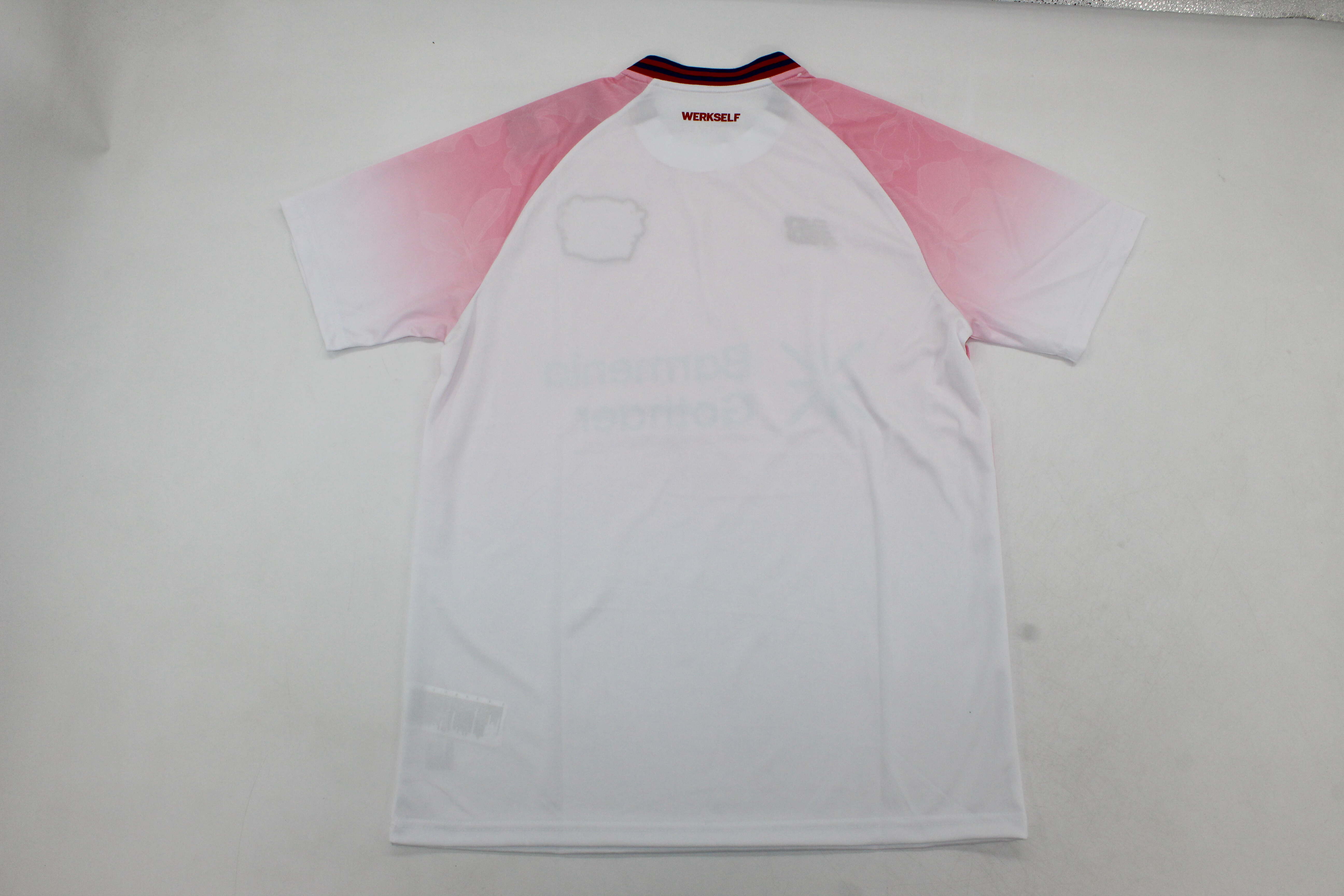 레버쿠젠 25-26 어웨이 유니폼