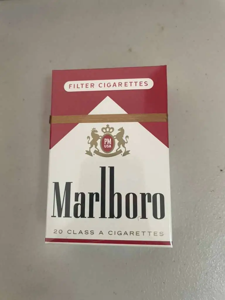 Marlboro Red Short US (1 Carton)