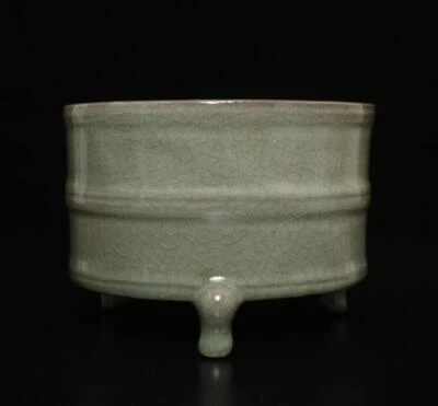 Old Chinese Ru Yao Ru Kiln Incense Burner w/feet