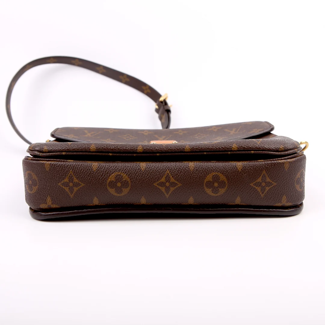Pochette Metis Monogram