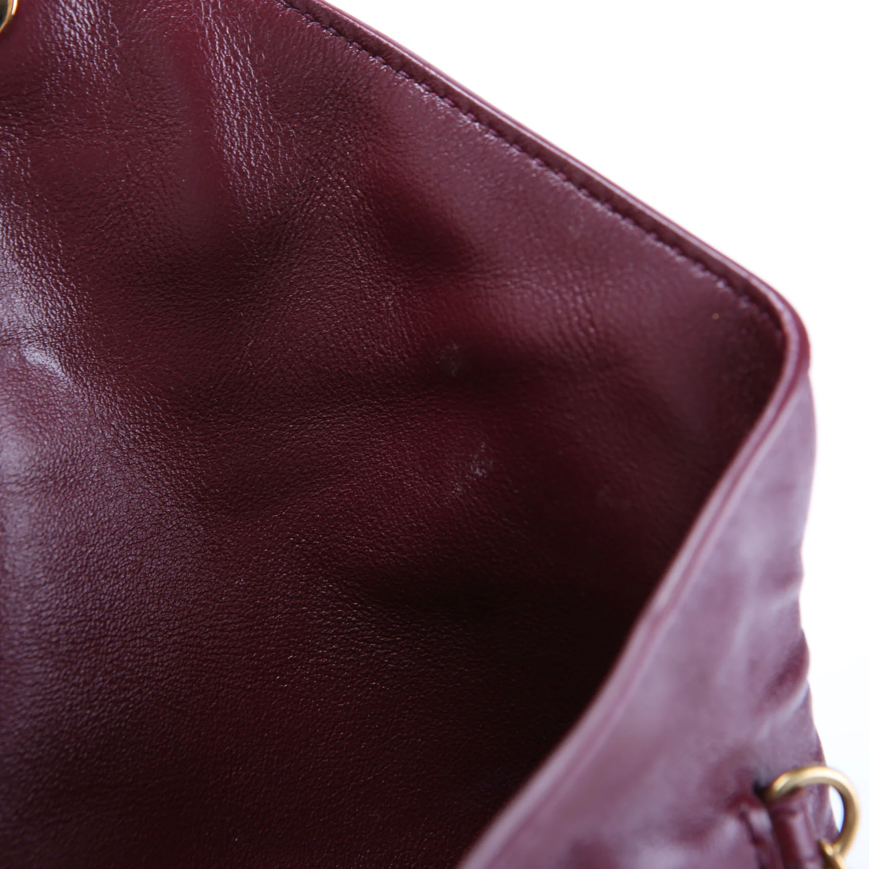 Cassandra Small Chain Pouch Lambskin 847638 Burgundy