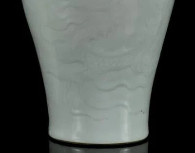 33CM Kangxi Signed Old Chinese White Glaze Vase w/dragon N1264