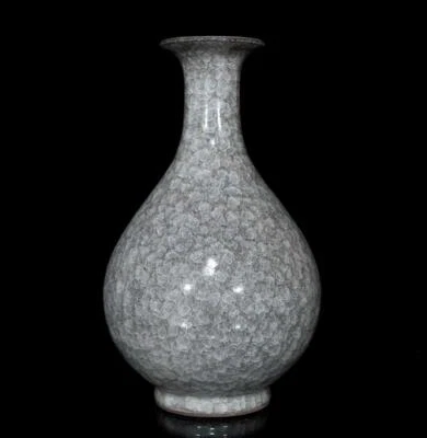 Old Chinese Guan Yao Guan Kiln Vase w/ear N2017