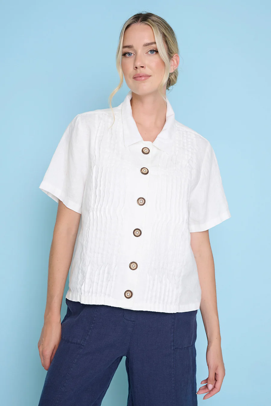 Short-Sleeves Pleated Detailed Jacket