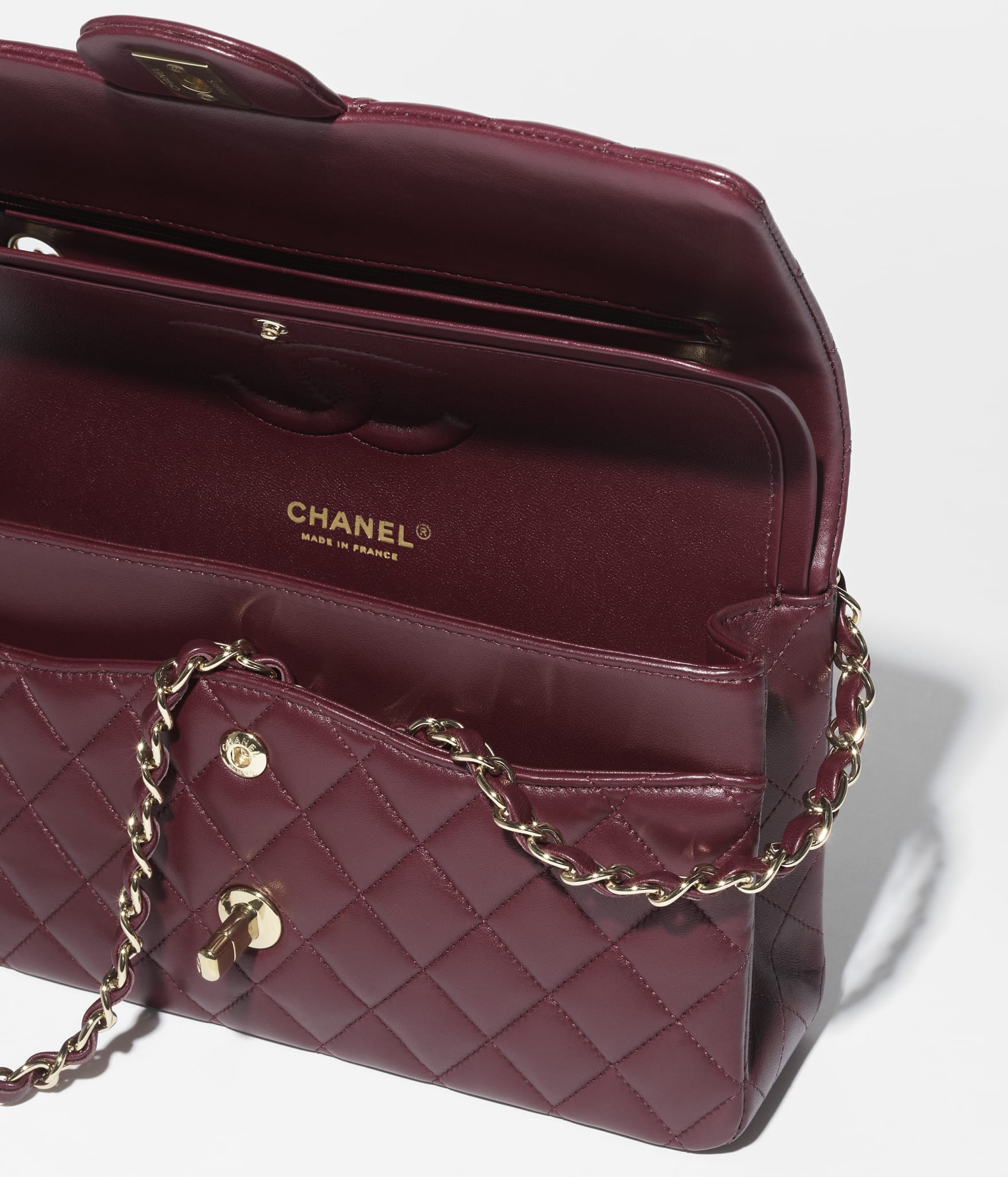 Classic 11.12 Handbag