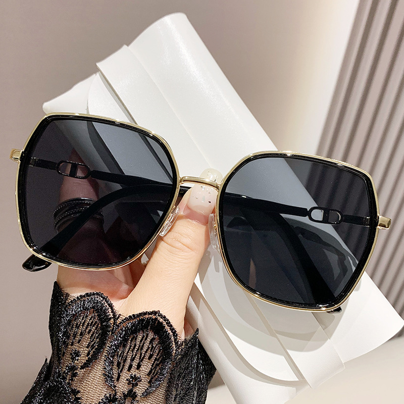 All-match big frame Sunglasses polarizing glasses for women